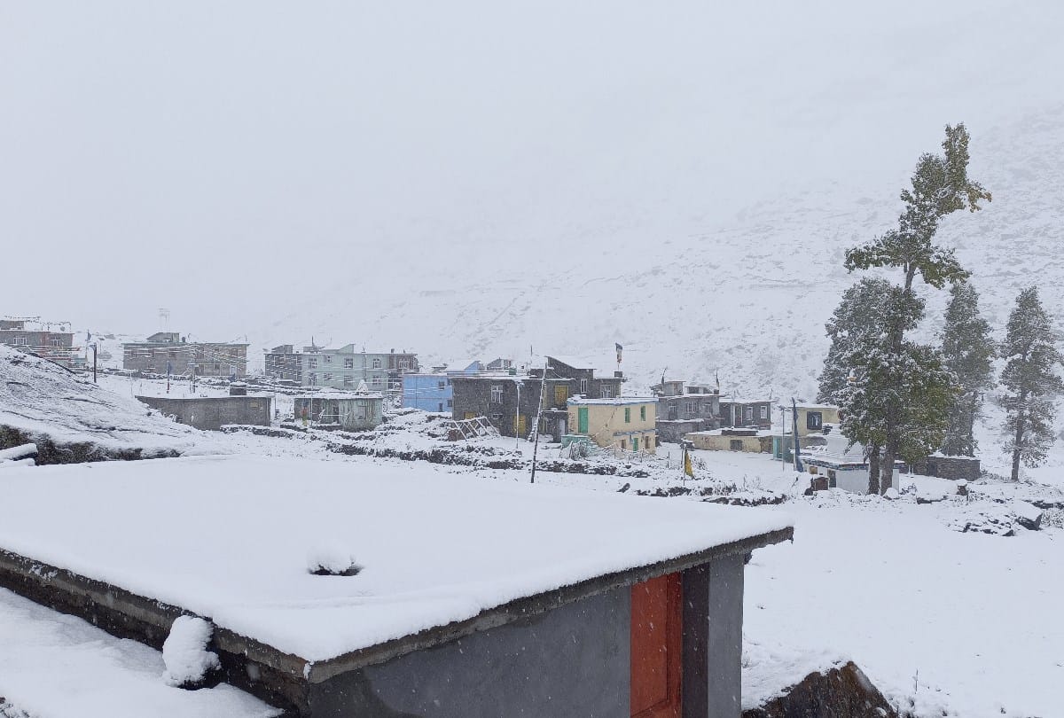 By election in mandi parliamentary constituency and snowfall in Bharmour Kinnaur and Lahaul Spiti