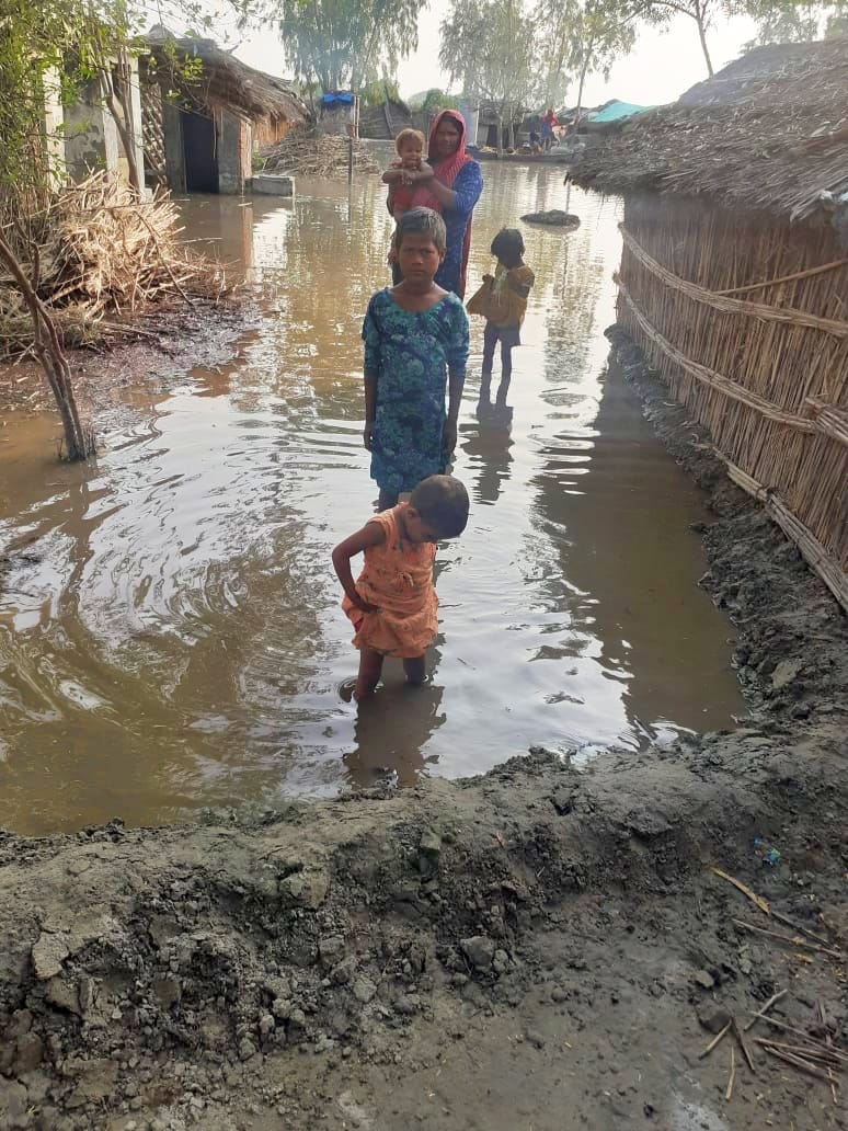 Anti larva spraying ordered in flood affected villages
