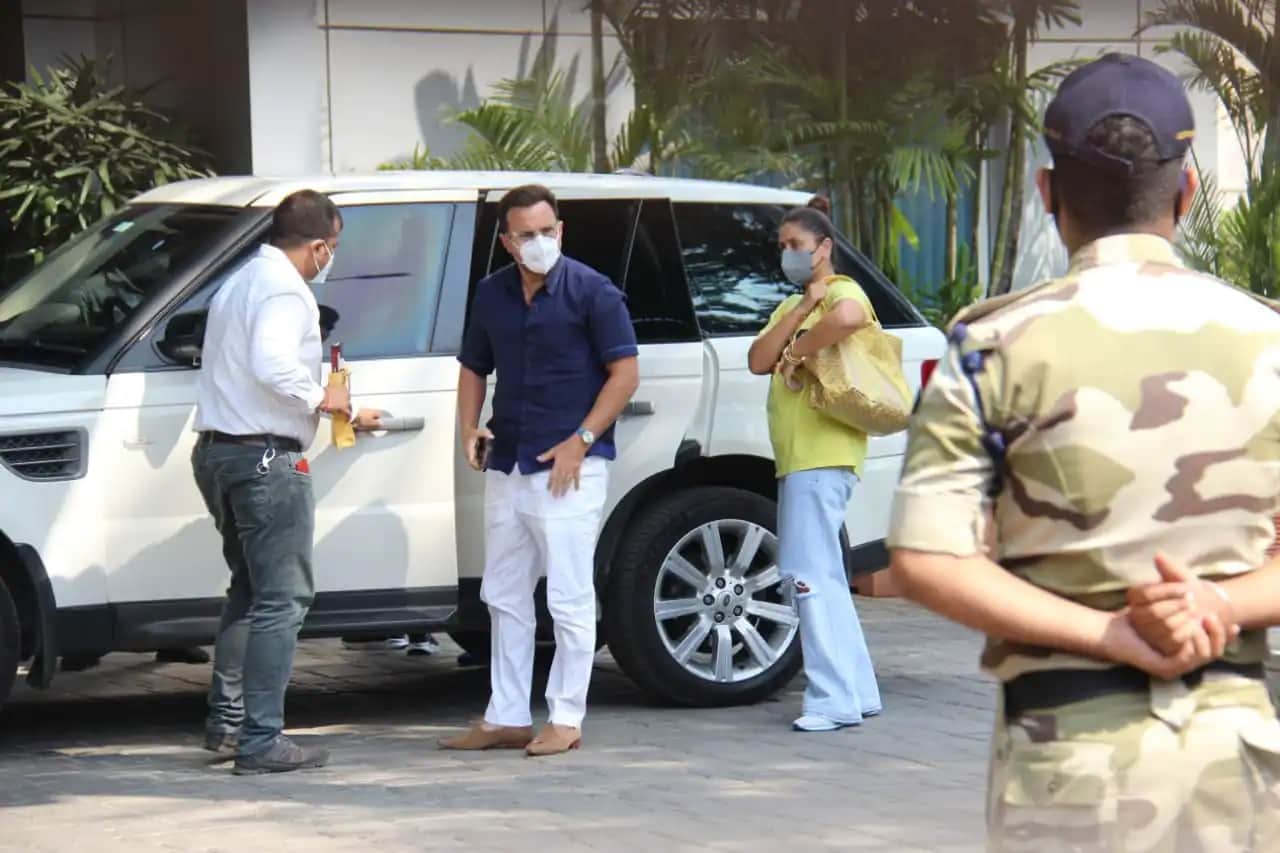 Kareena Saif  Taimur and Jeh head for another family vacation, see pics