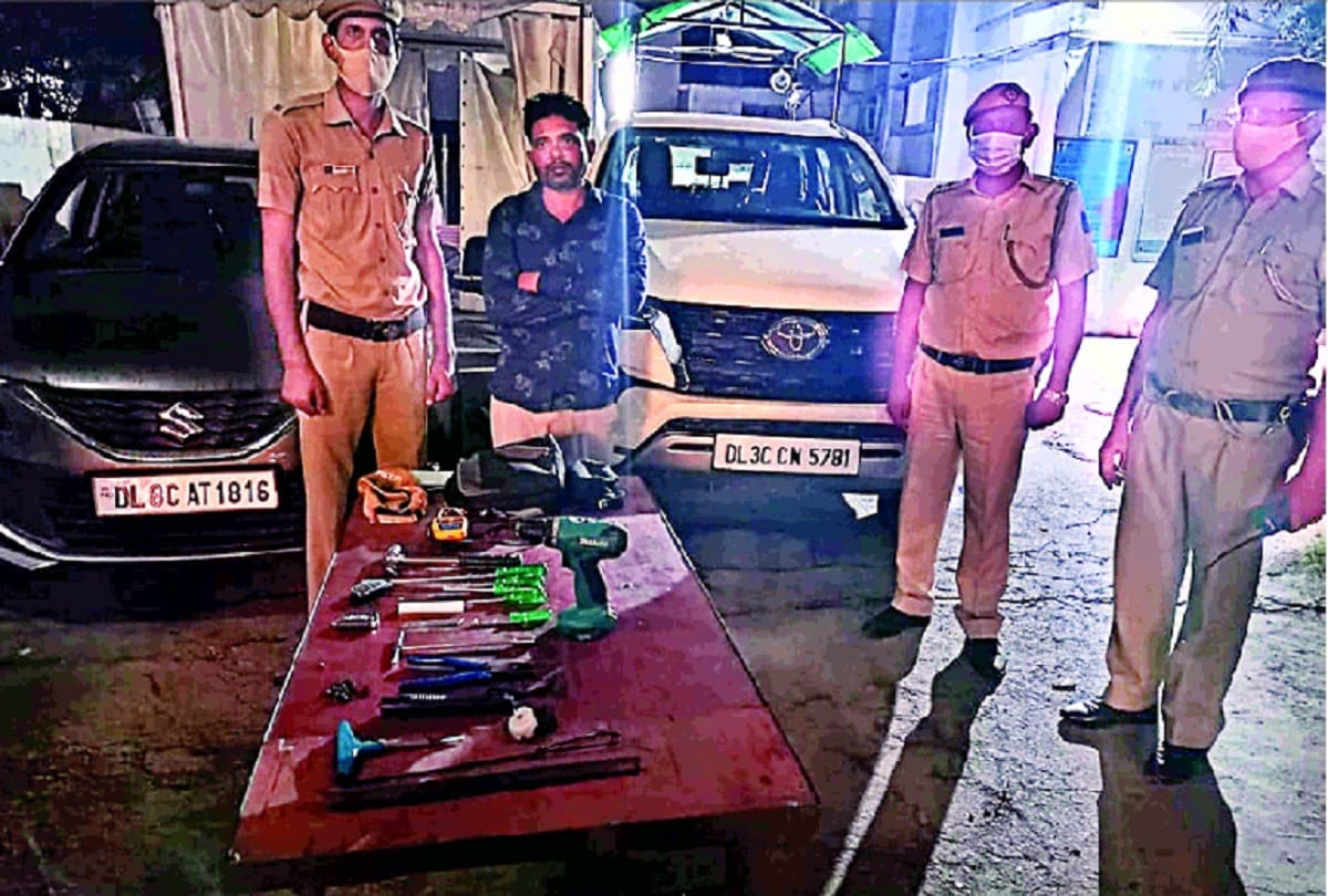 delhi police arrested a thief of gang that stole more than 100 luxury cars
