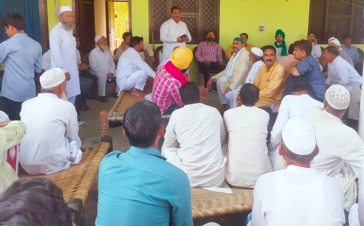 Anger among farmers on change of sugarcane purchasing center