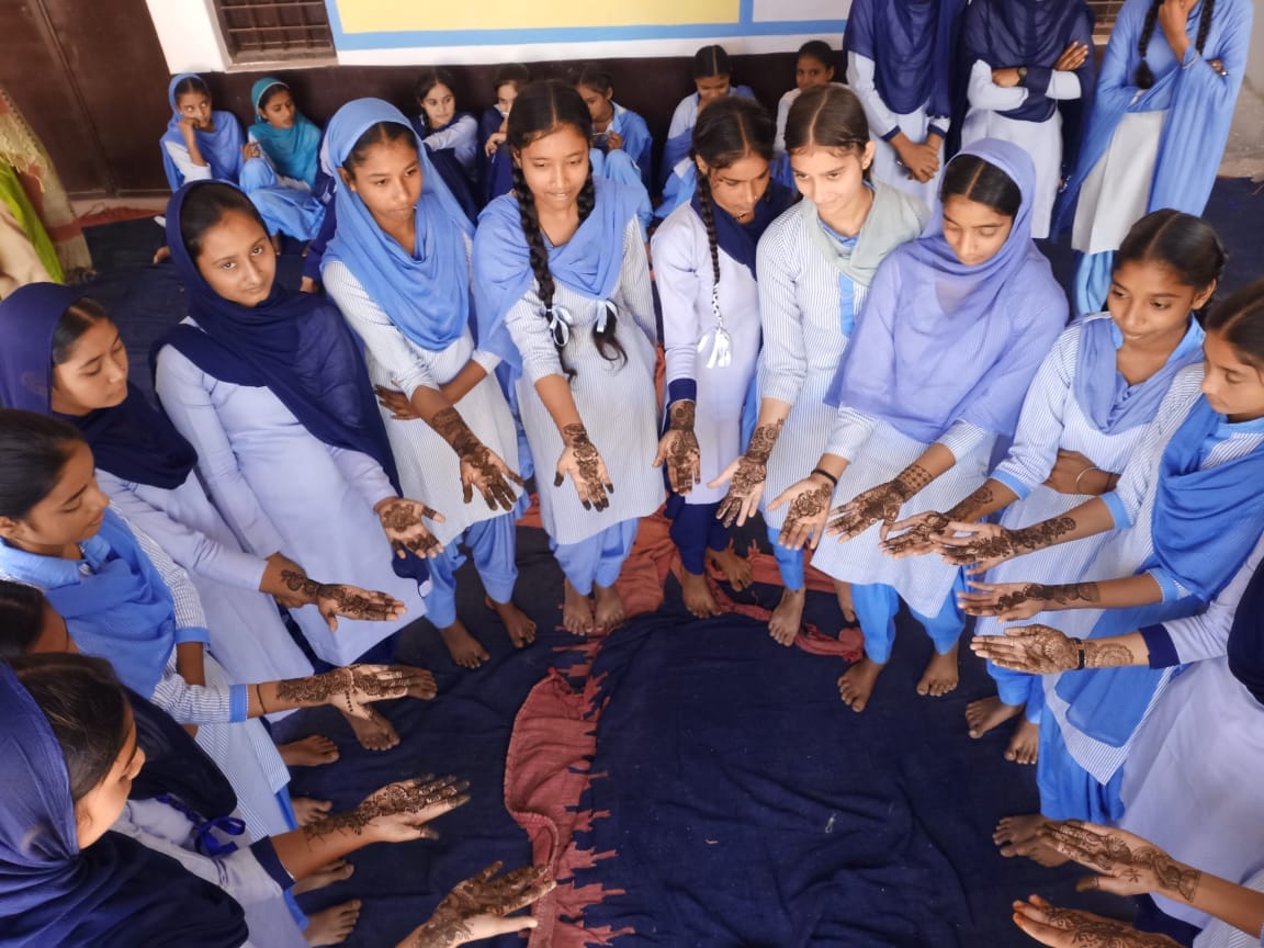 Sonia first in Mehndi competition, Yamunanagar