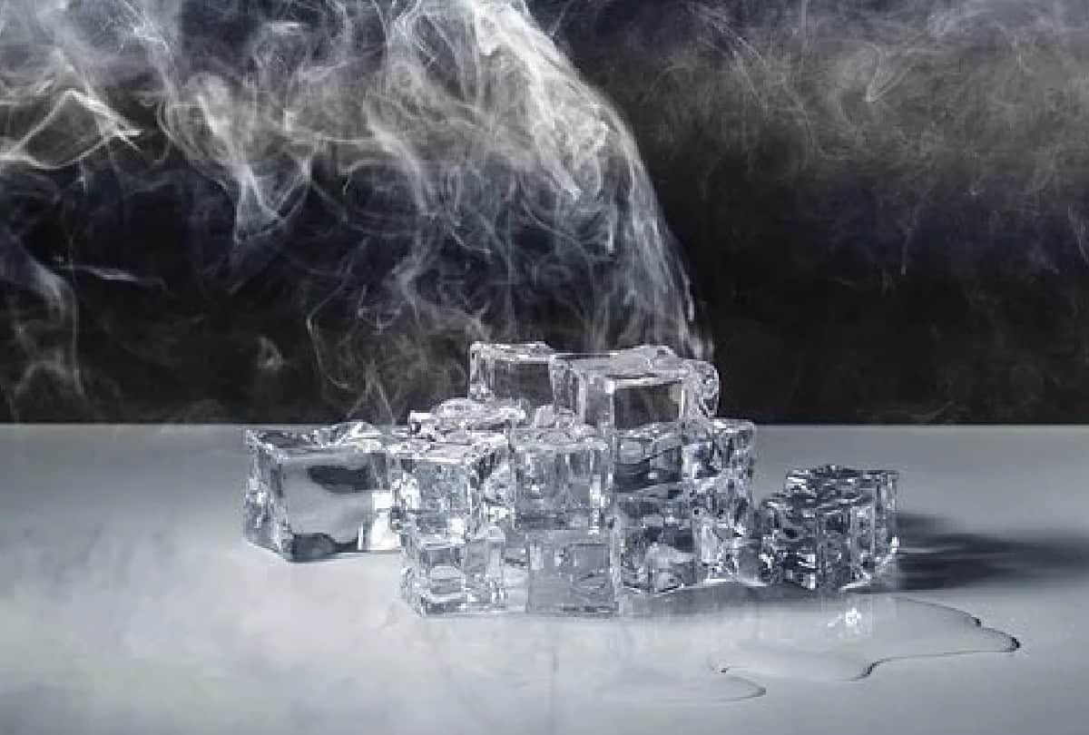 why does smoke come out of snow know what is the behind it