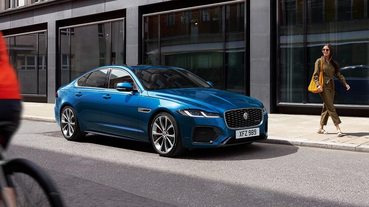 Jaguar XF 2021 Launch Today in India Know Price Feature Specification