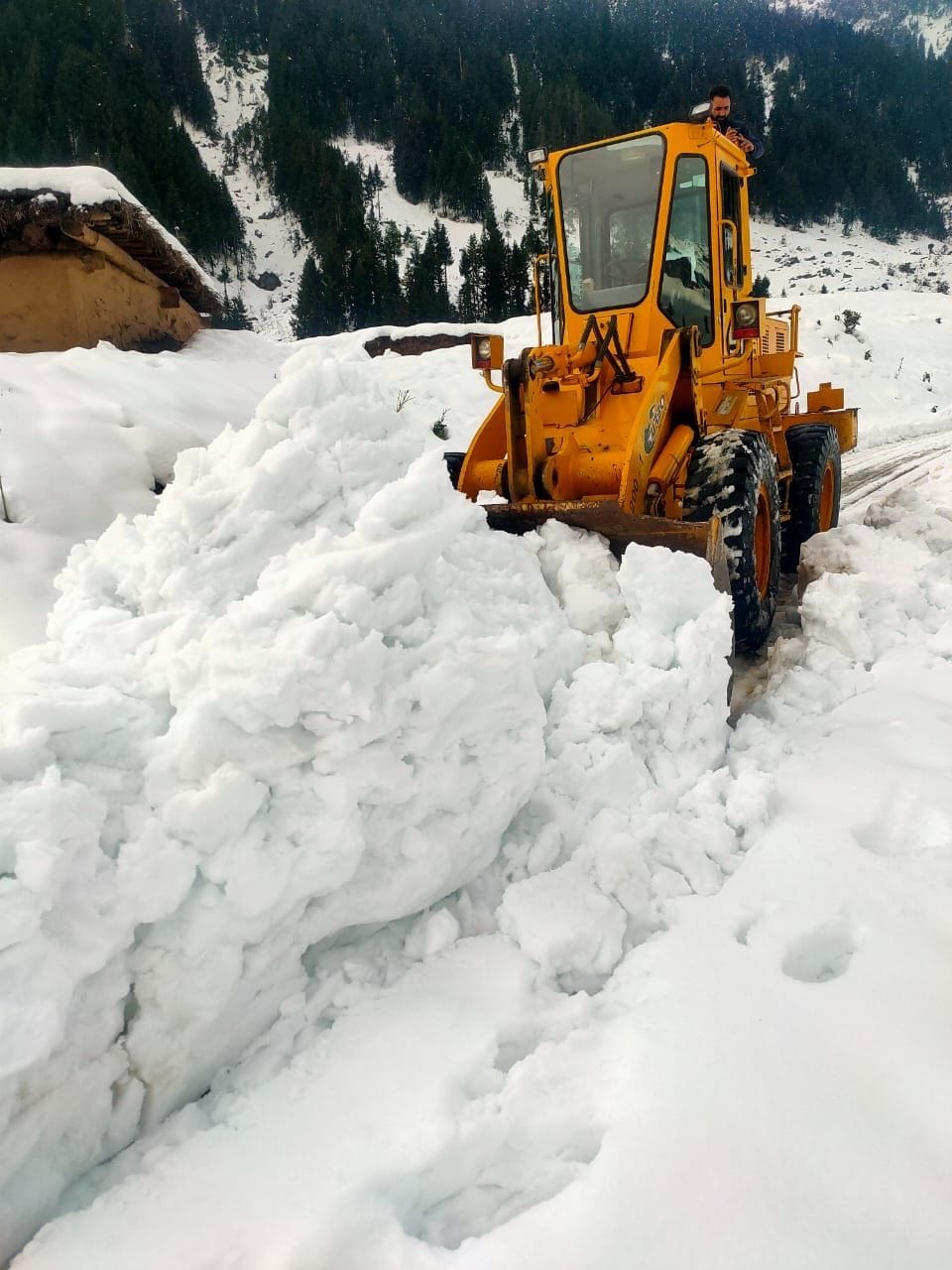 The work of opening the built Bhaderwah road started, the snow being removed