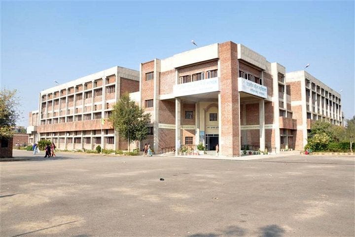 Last chance for admission in postgraduate in women's college today