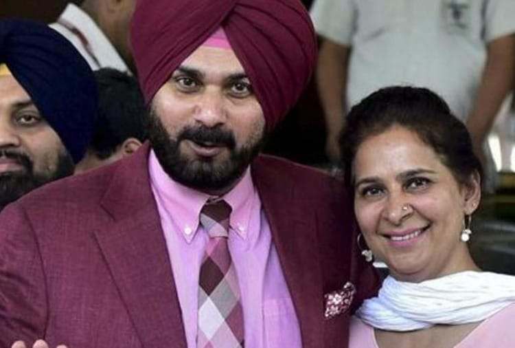 Navjot kaur Sidhu said do not waste time on Aroosa alam issue