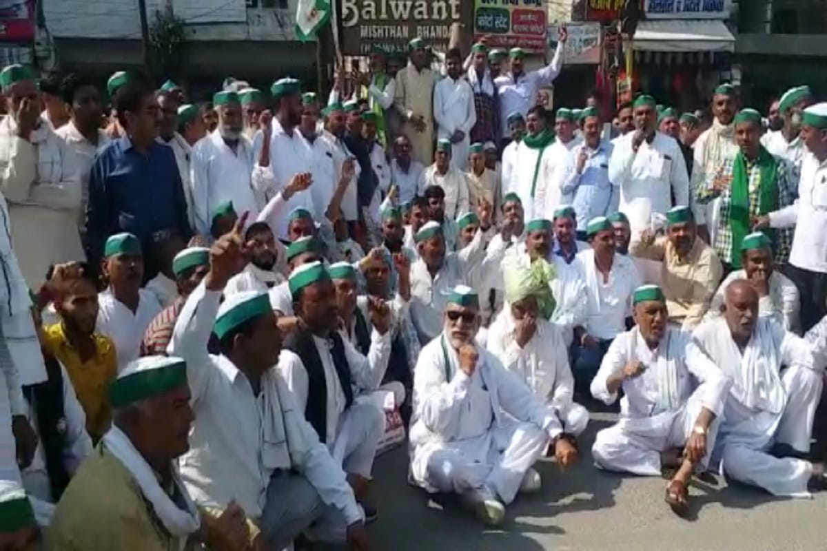 BKU activists protested against agricultural laws and the Lakhimpur Kheri incident In Saharanpur