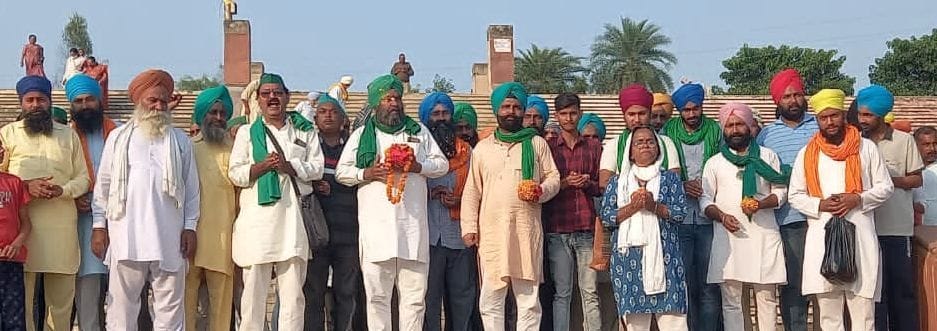 The ashes of farmers and journalists immersed in Gomti