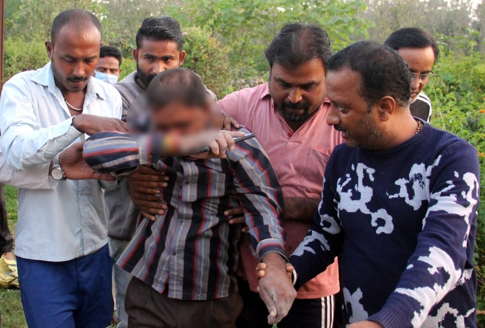 Dehradun Crime News: Girl Student Brutal Murder in Prem Nagar and Accused Surrender in Court photos