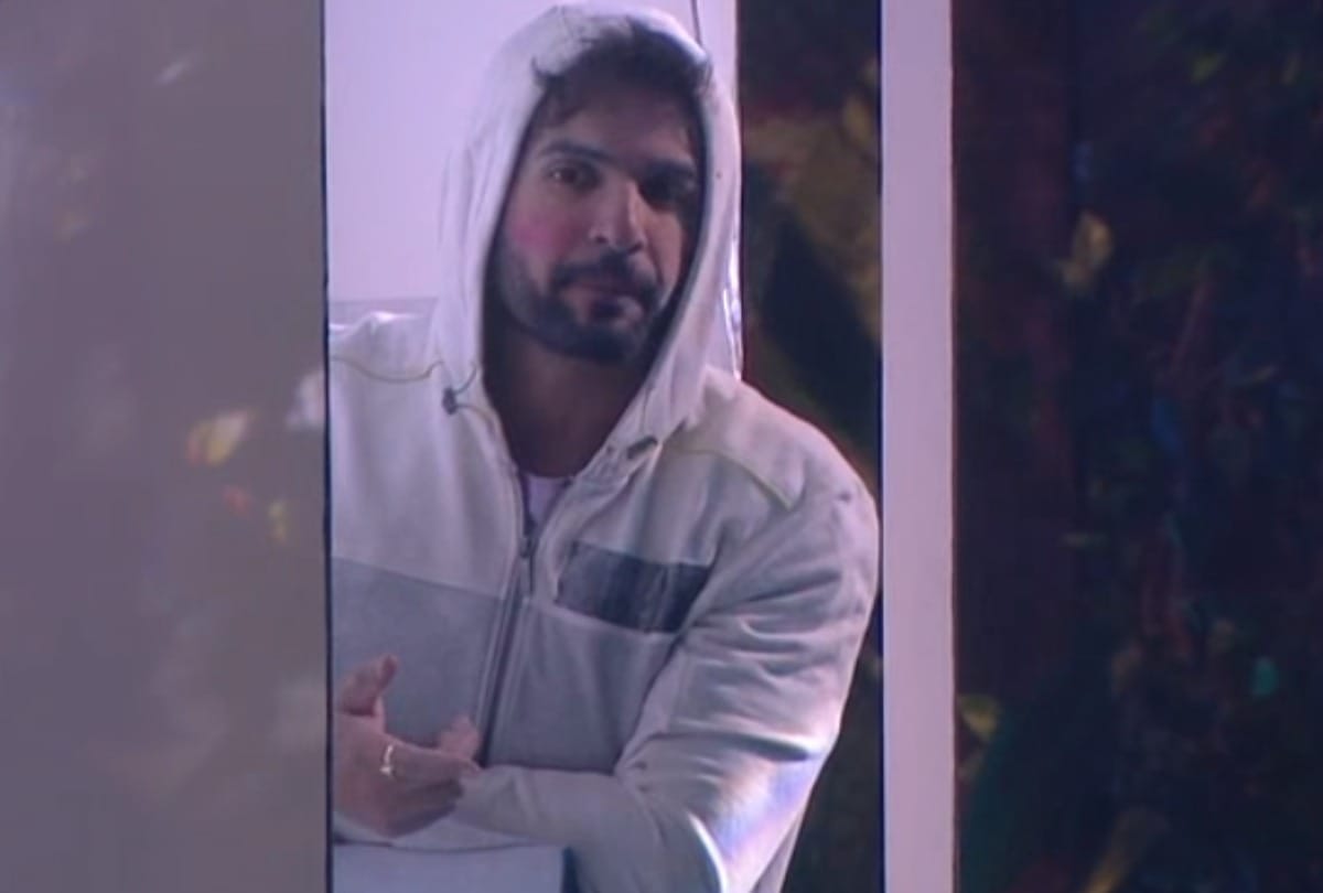bigg boss 15 tejasswi prakash and nishant bhatt strategy goes wrong in captaincy task jay bhanushali gets angry