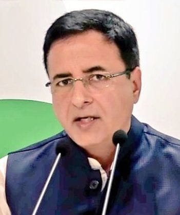 Farmers-laborers on roads in BJP government: Surjewala