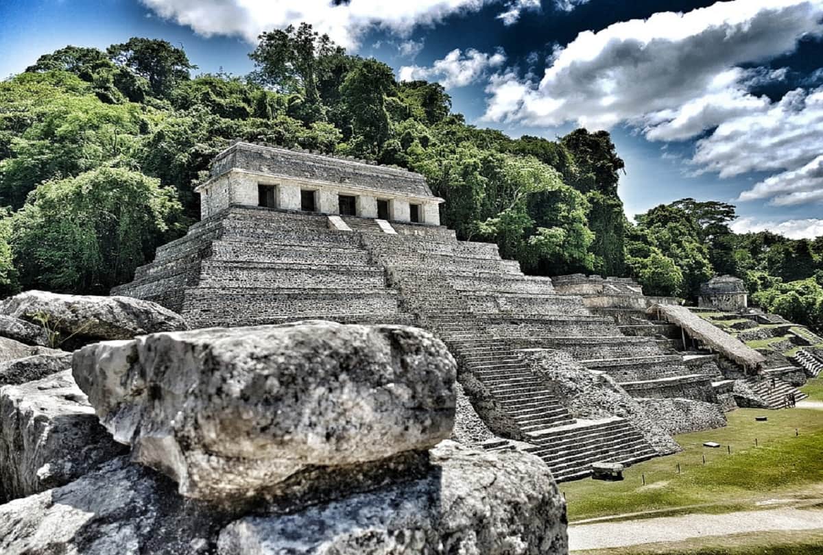 In China there is 8 thousand older pyramid then pyramid of Egypt know why china is hiding this secret from the world