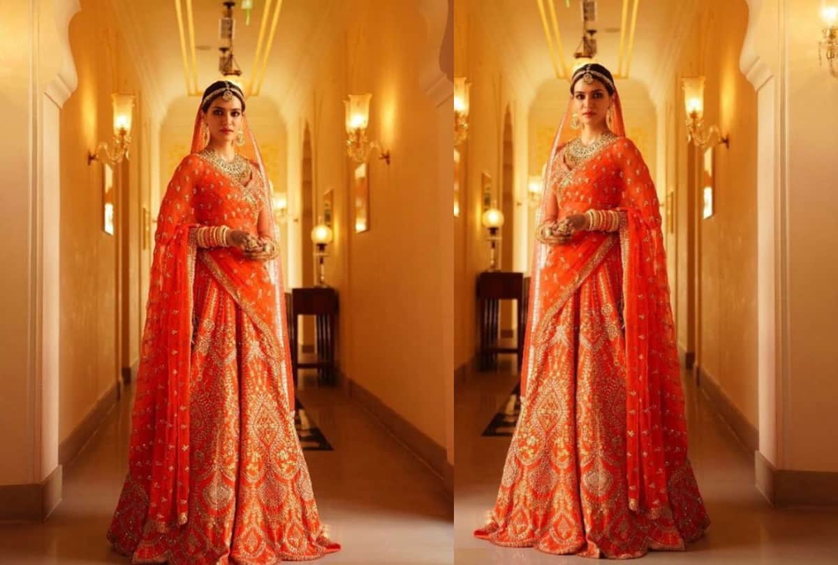 Kriti Sanon Orange Bridal lehenga Look Trend in This Wedding Season 2021