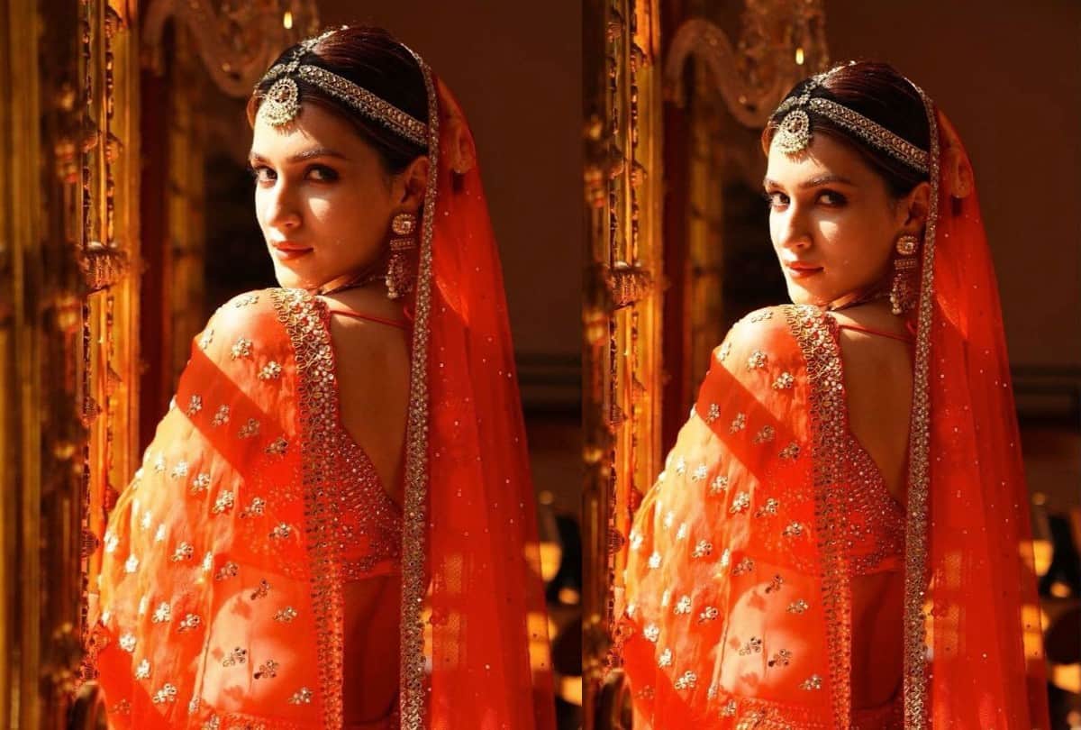 Kriti Sanon Orange Bridal lehenga Look Trend in This Wedding Season 2021