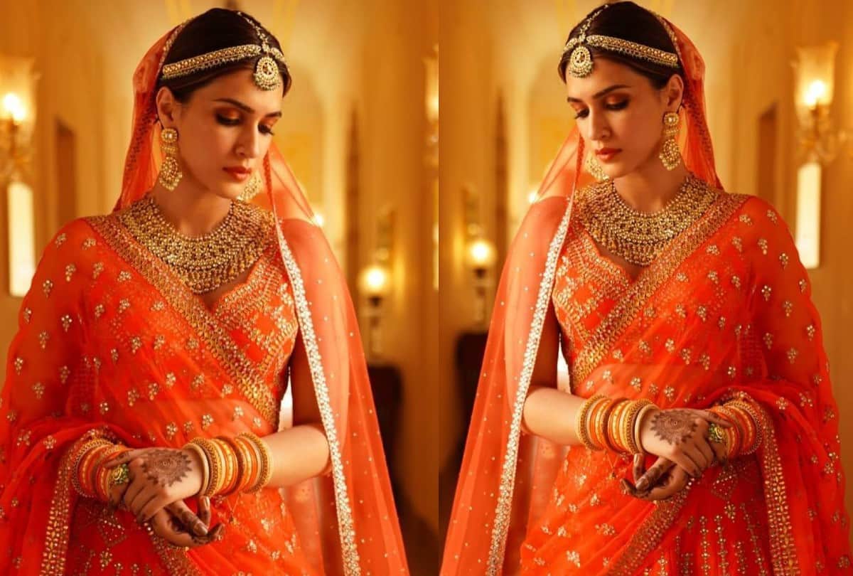 Kriti Sanon Orange Bridal lehenga Look Trend in This Wedding Season 2021