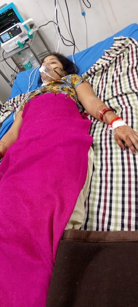 District Panchayat member shot the couple