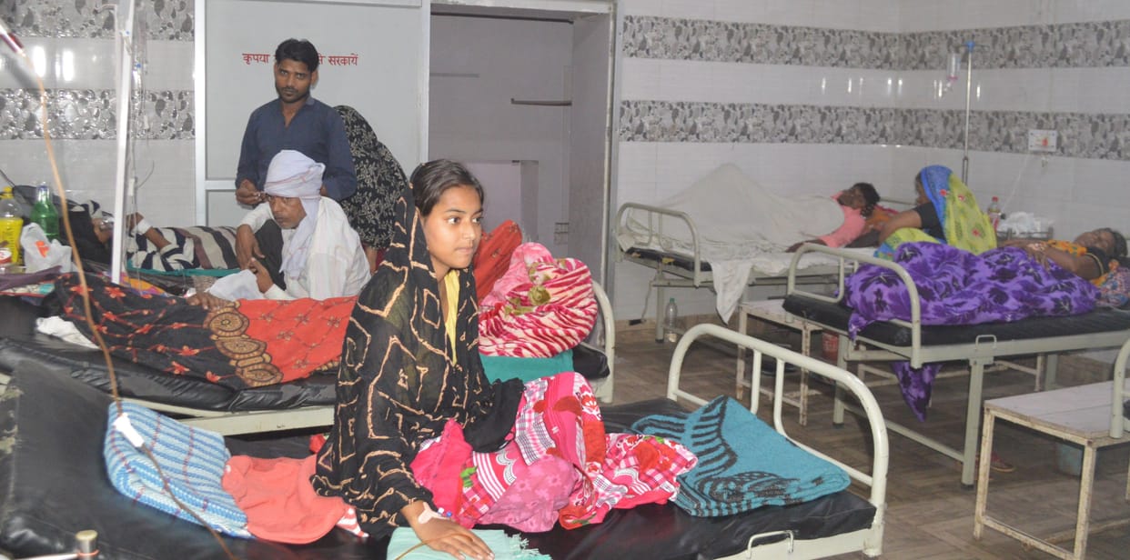 Hathras: Fever continues, one more person dies
