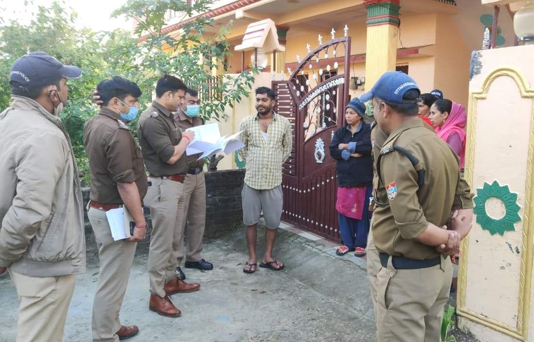 Ten landlords' challan deducted for not verifying tenants