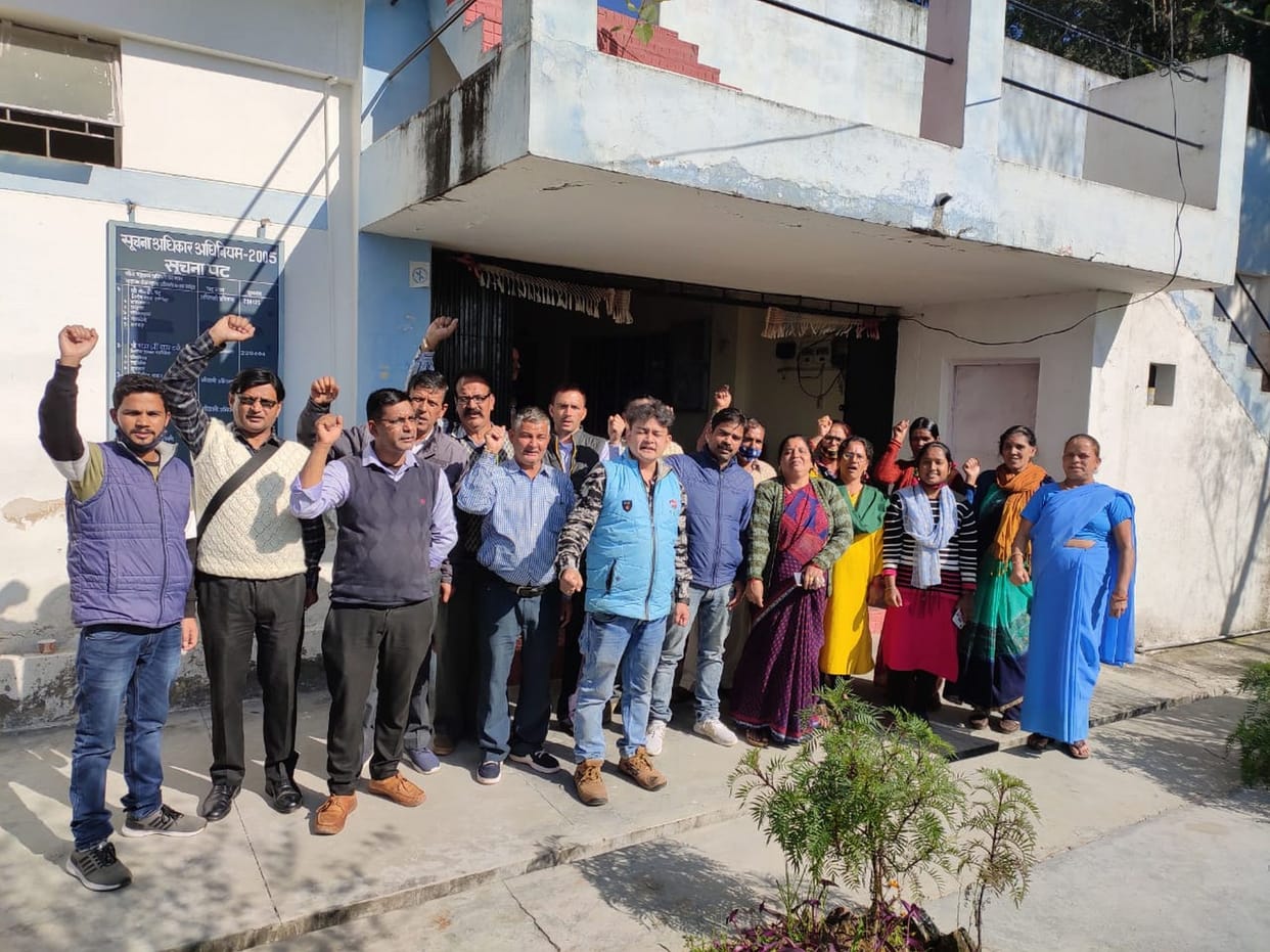 Nigam Workers Stage a protest