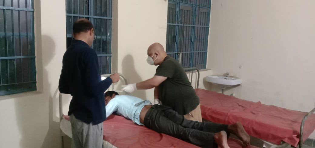 The younger brother shot the scrap trader's elder brother, committed the incident after seeing the wife injured in the fight over the partition