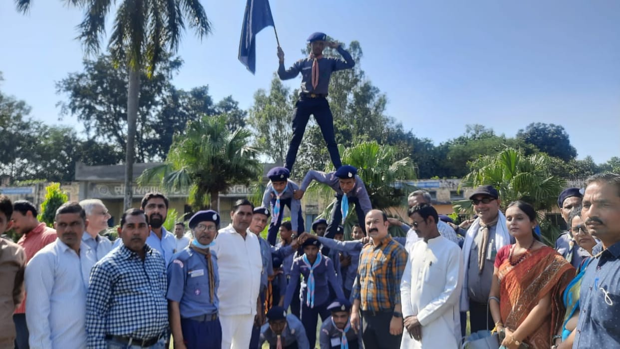 Devi Mandir Kanya Inter College first in tent pitching