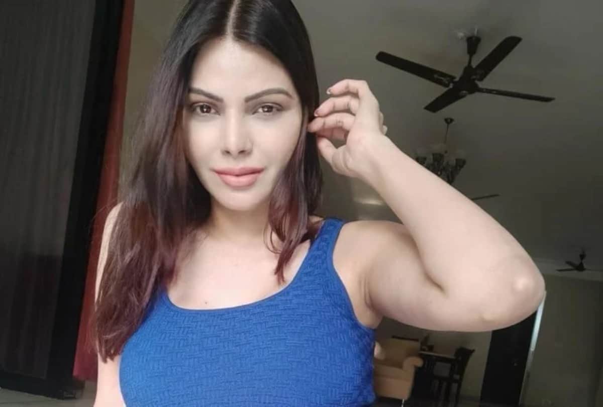 Sherlyn Chopra files police complaint against Rakhi Sawant for derogatory remarks at Oshiwara police station