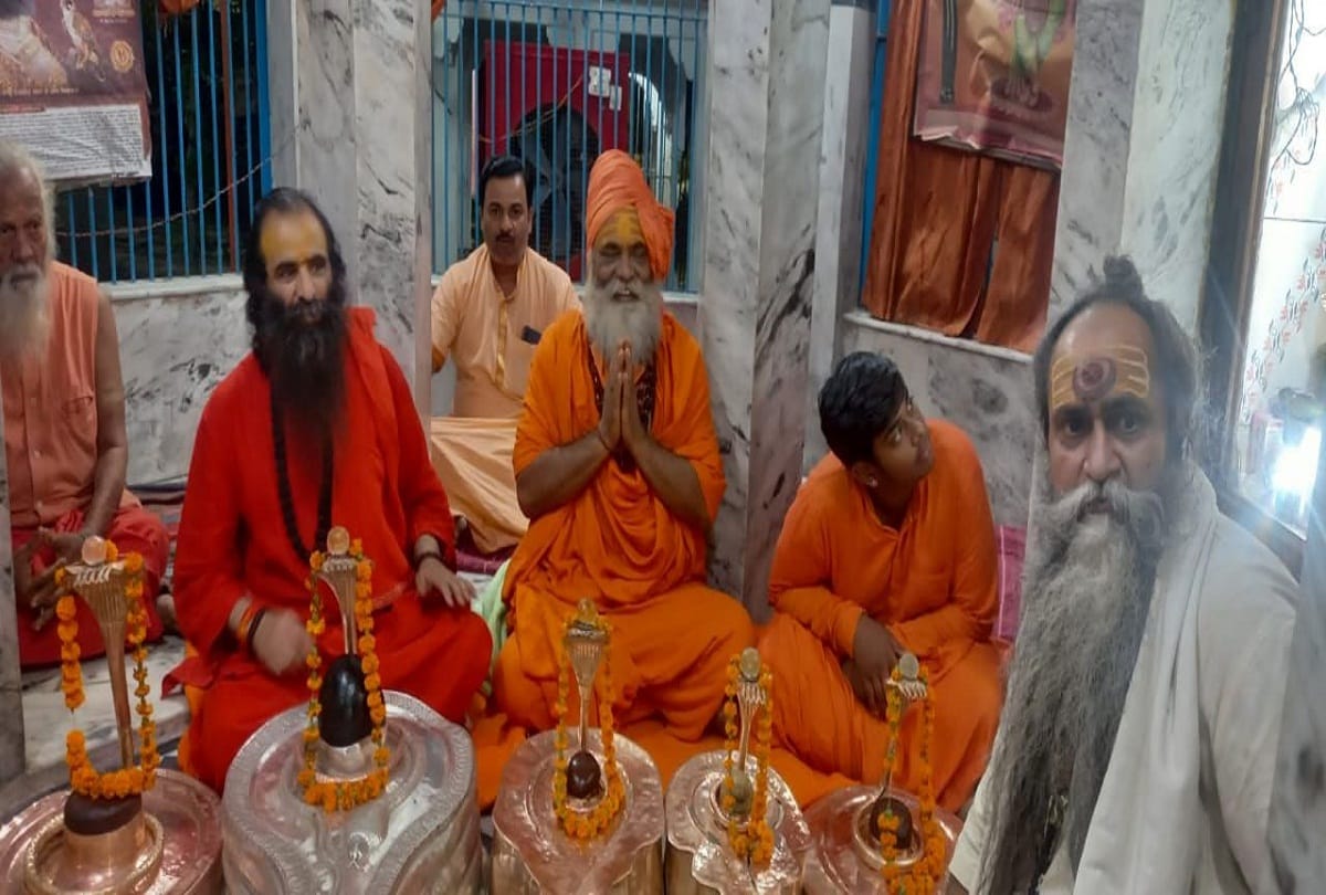 Akhil Bhartiya Akhara Parishad took a pledge in takshak teerh for the development of all the pilgrimages