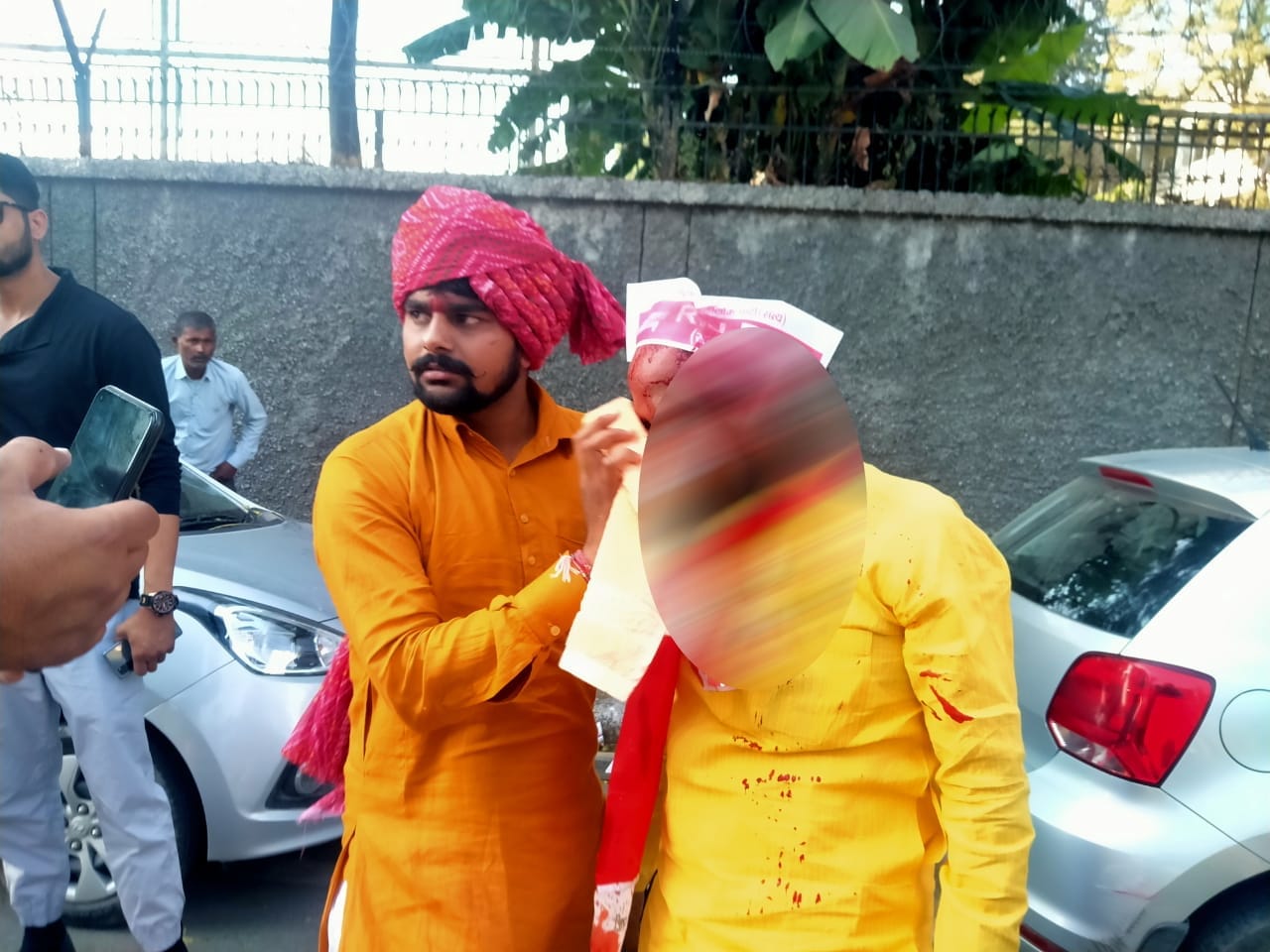 Dehradun News: Police Lathi charge on Rashtriya Janlok Party workers during secretariat march photos