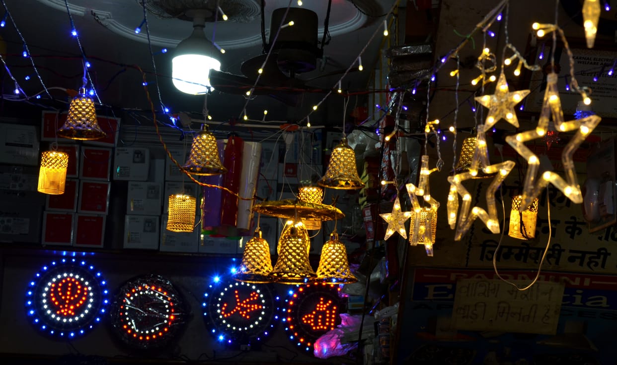 Swadeshi decoration goods boom, market will get boom