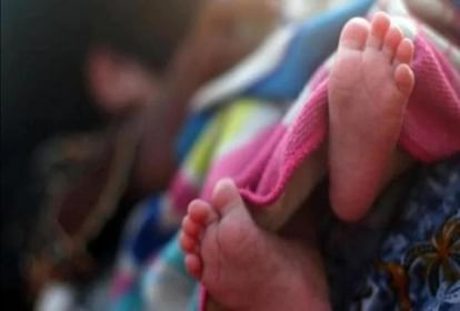 Uttarakhand: उत्तरकाशी में महिला ने एक साथ दिया तीन बच्चों को जन्म, दो बेटी और एक बेटे की गूंजी किलकारी