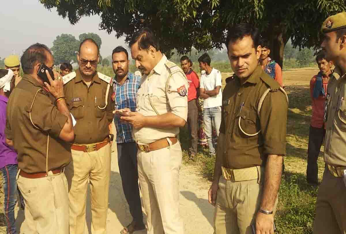 Farrukhabad: Dead body thrown after killing truck driver