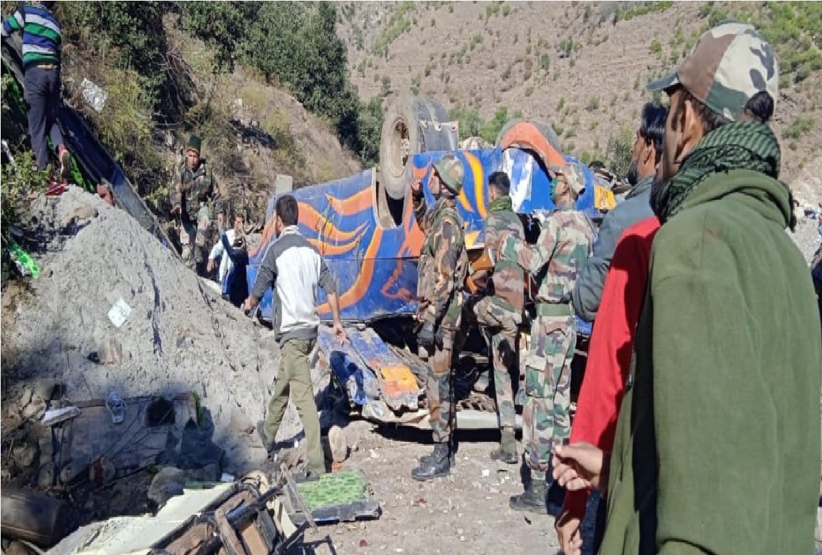 Jammu-Kashmir: Army personnel became angel in Doda accident, airlifted the injured to GMC Jammu
