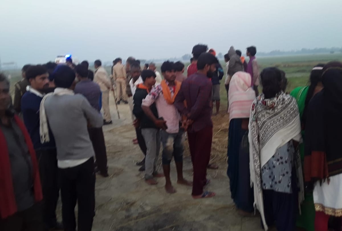 A greader machine trampled two in Bazar Shukul Thana Kshetra in Amethi.