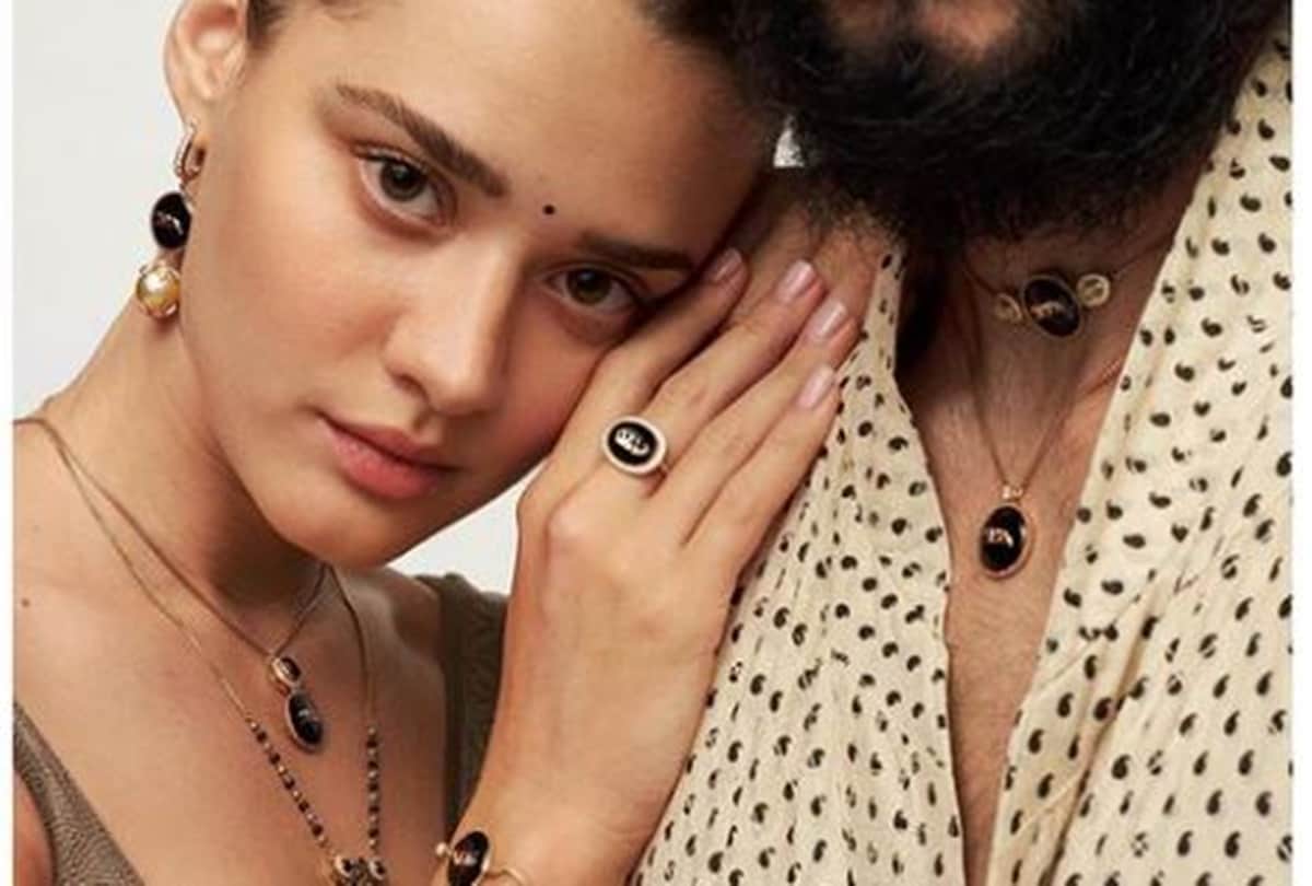 Advocate Ashutosh Dubey issued a legal notice to Sabyasachi Mukherjee for using Semi-naked models for a Mangalsutra collection