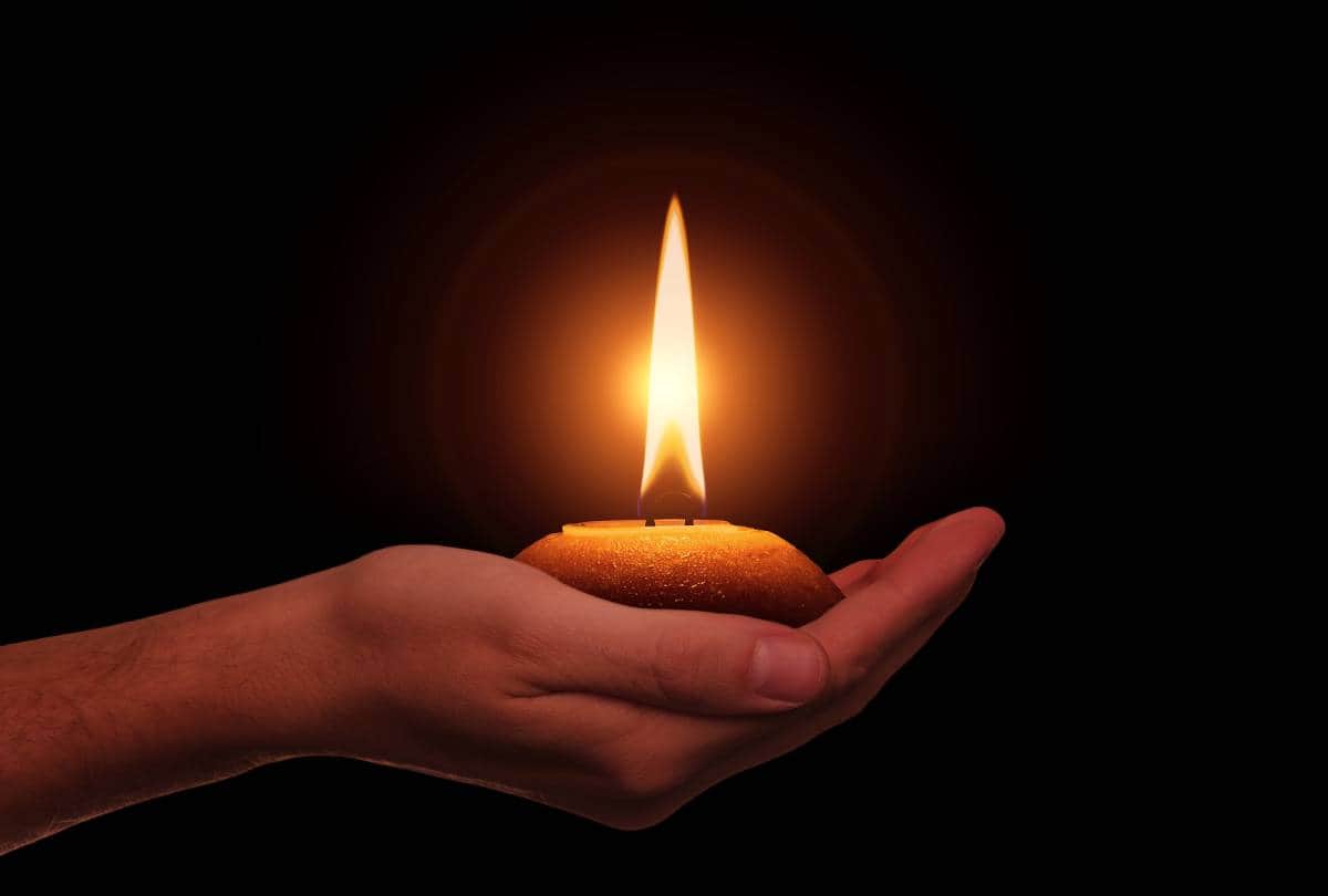 diwali 2021 must light diyas at these places in House on the night of Diwali