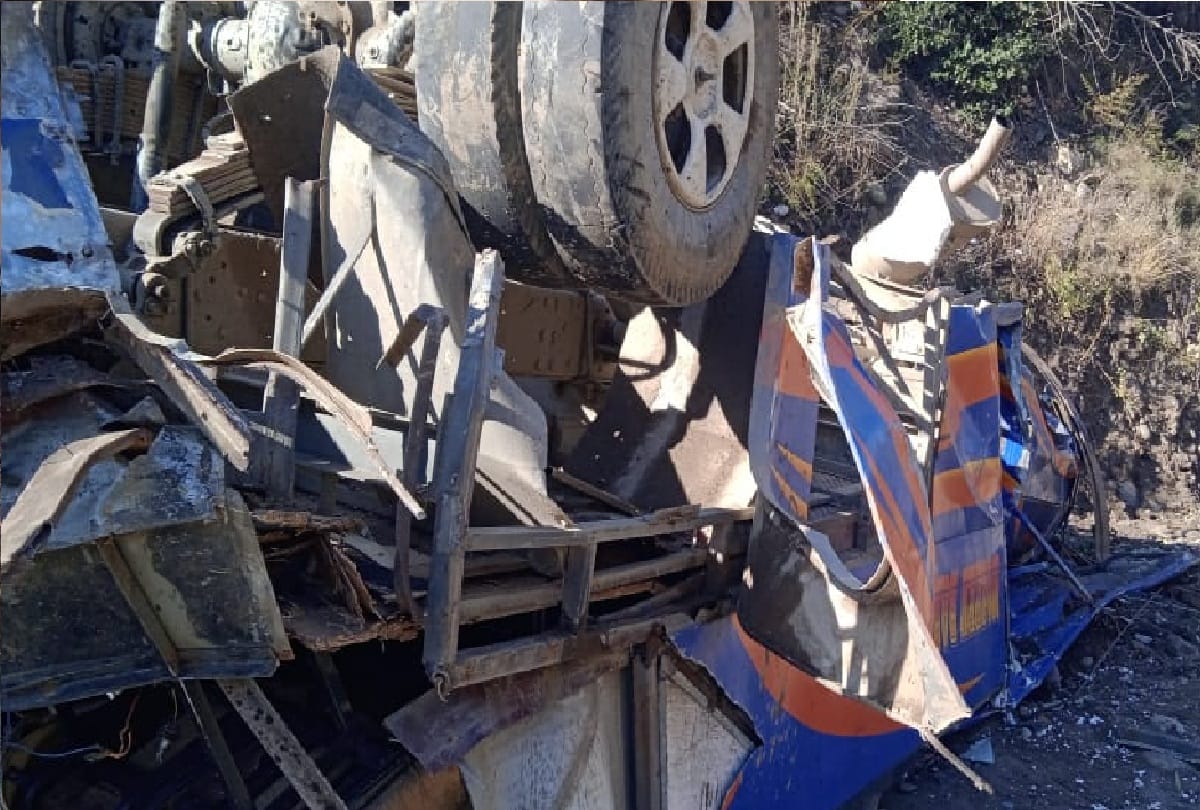 doda road accident 12 people died jammu and kashmir latest news