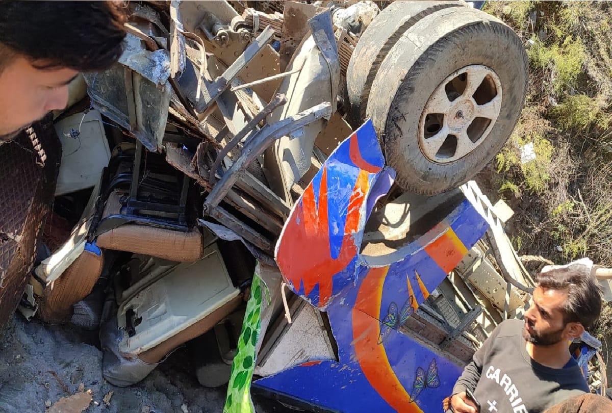 doda road accident 12 people died jammu and kashmir latest news