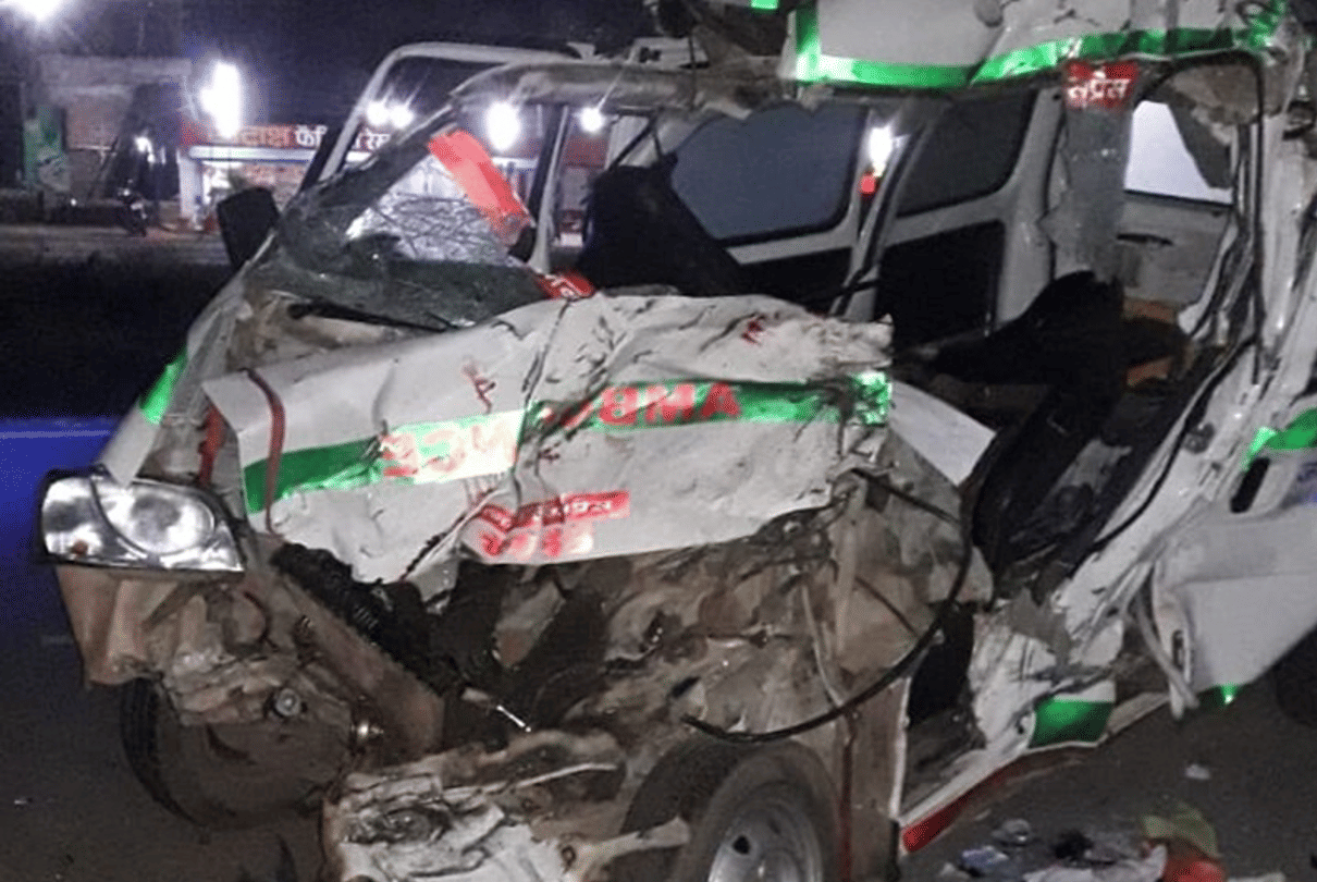 Road accident in Jabalpur: Janani Express rams into a standstill truck, three including driver killed, pregnant woman injured