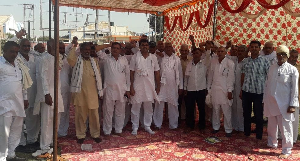 Farmers and laborers continue to strike for demands