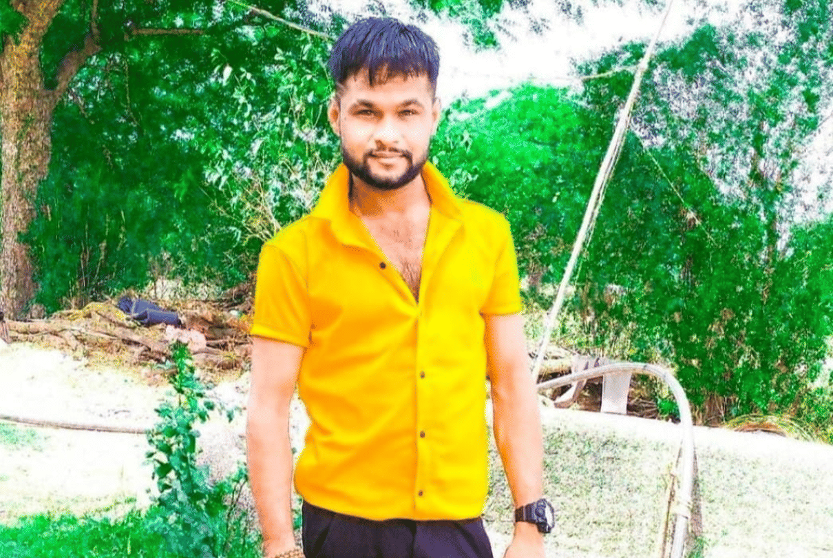 Suicide in Mandsaur: Video made before hanging ... sent to friends and said - don't let girlfriend get married to someone else...