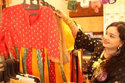 weavers and businessmen raised hope after pm modi appeal for Vocal for local in varanasi