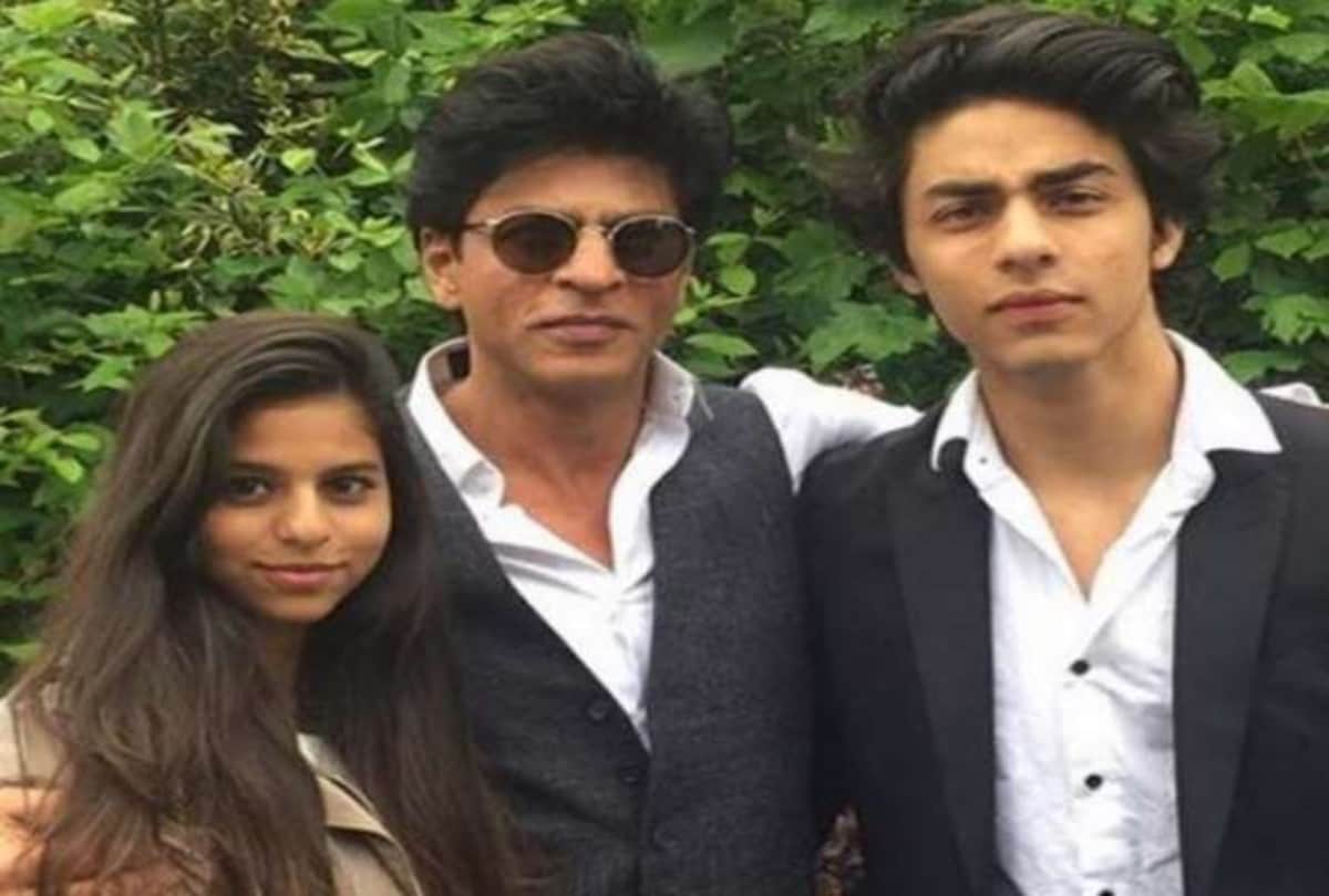 Shah Rukh Khan son Aryan Khan directorial web series Stardom shooting stars photo goes viral from set