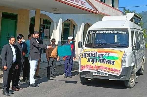 Mobile vans leave for legal awareness camps