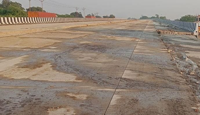 fathepur news,Overbridges of Thirianv, Ambapur will start by 15