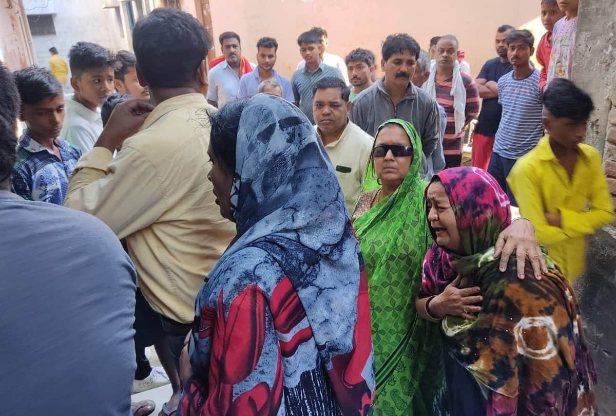 painful story of road accident five people death in kushinagar