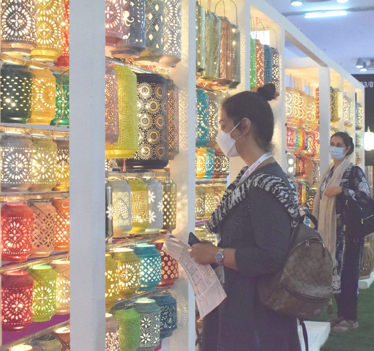 Enthusiasm increased by getting orders at less than foreign buyers