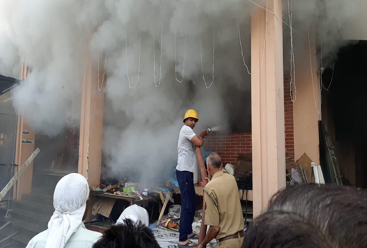 Fire breaks out in hardware and plywood warehouse goods worth lakhs burnt to ashes