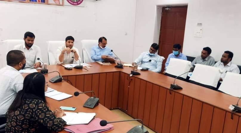 DM stopped the salary of the manager of skill development mission