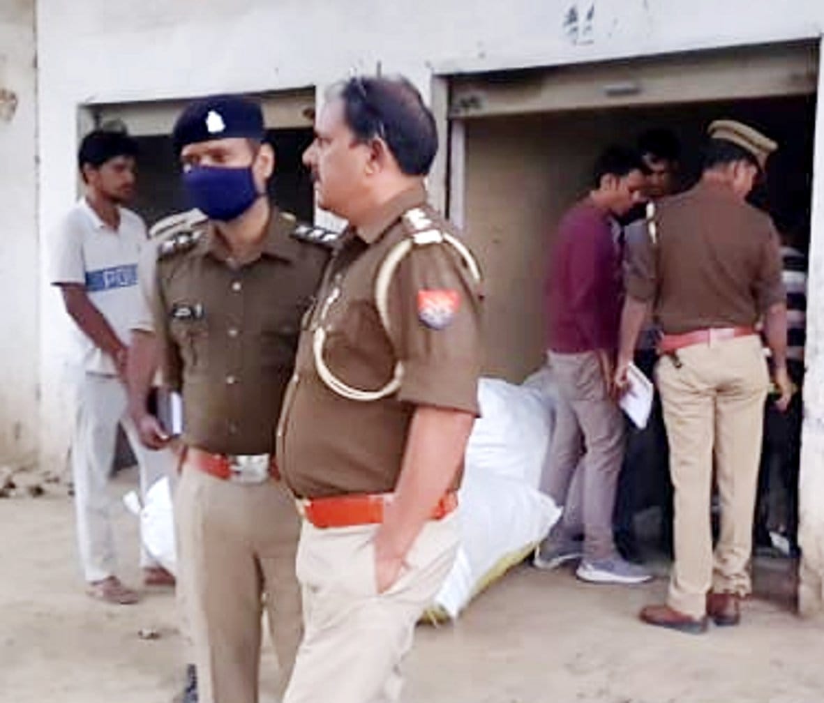 Four shops raided, 200 boxes of crackers recovered